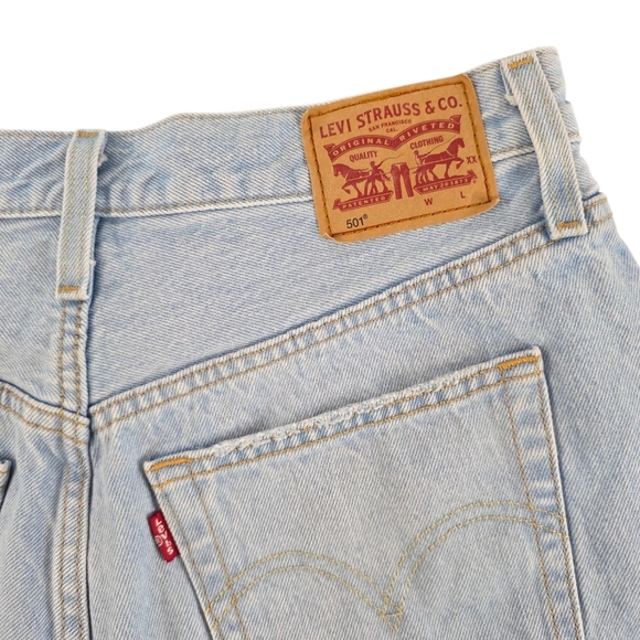 Levi’s 501 Distressed High Rise Button Fly Denim Cutoff Shorts Women’s W29 - Picture 4 of 8